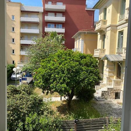 Charmant 2Pcs A 100 M De La Plage Au Calme Mentona Zewnętrze zdjęcie